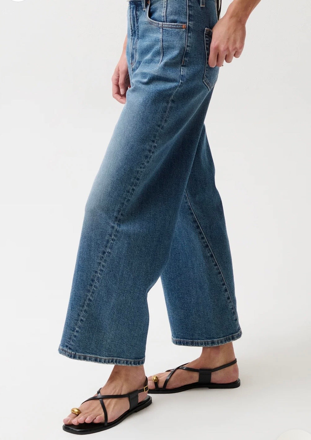 Kyra Bowed Wide Ankle