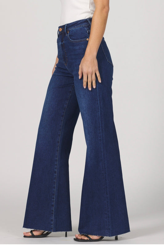 Fiona In Dark Knight