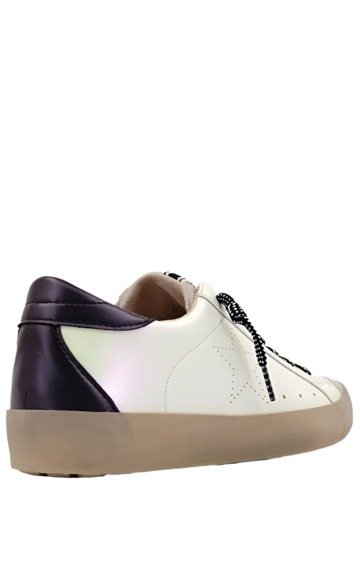 Mia Sneaker / Metallic White