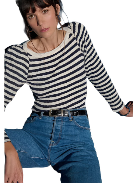 Amelie Envelope Neck