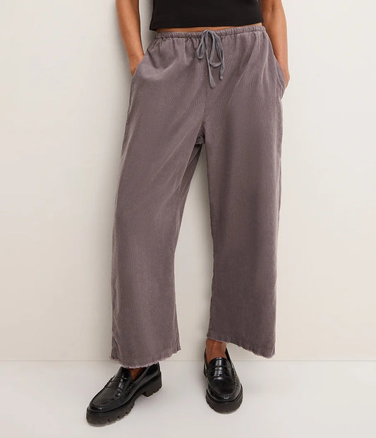 Everett Corduroy Pull On Pant