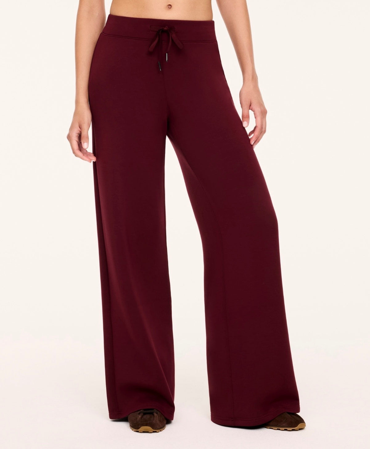 Air Essentilals Wide Leg Pant